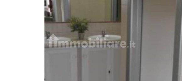 1 room Commercial property in Salerno, Italy No. 12003 7