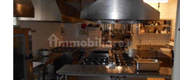 1 room Commercial property in Salerno, Italy No. 12003 30