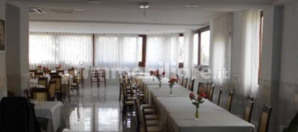 1 room Commercial property in Salerno, Italy No. 12003 4