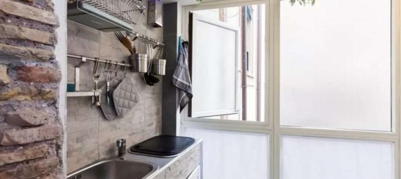 1 bedroom Apartment in Rome, Italy No. 188675 10