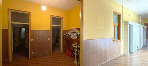 Edificio en Torre Canavese, Italy 680 m² No. 304935 14