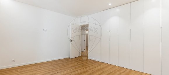 3 bedrooms Apartment in Lisbon, Portugal No. 123348 5