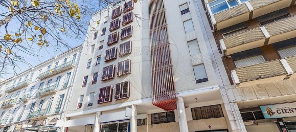 3 bedrooms Apartment in Lisbon, Portugal No. 123348 20