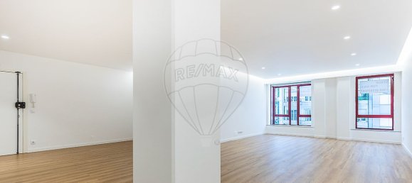 3 bedrooms Apartment in Lisbon, Portugal No. 123348 14