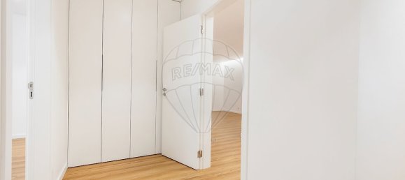 3 bedrooms Apartment in Lisbon, Portugal No. 123348 9