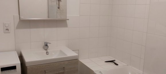 2 bedrooms Apartment in Saint-Herblain, France No. 348972 9