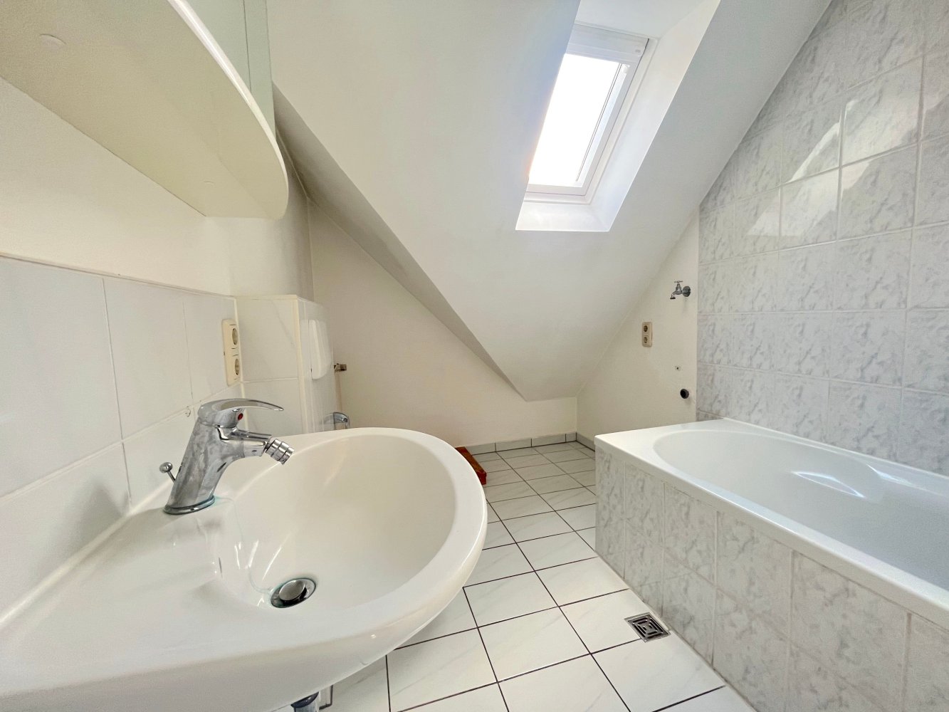 Дуплекс с 2 комнатами в Битбург, Германия № 18566