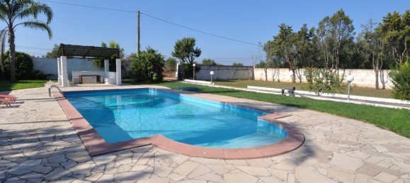 4 bedrooms Villa in Latiano, Italy No. 235319 21