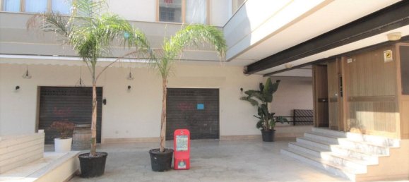 Gewerbliche Immobilie in Copertino, Italy 80m², Nr. 295368 7