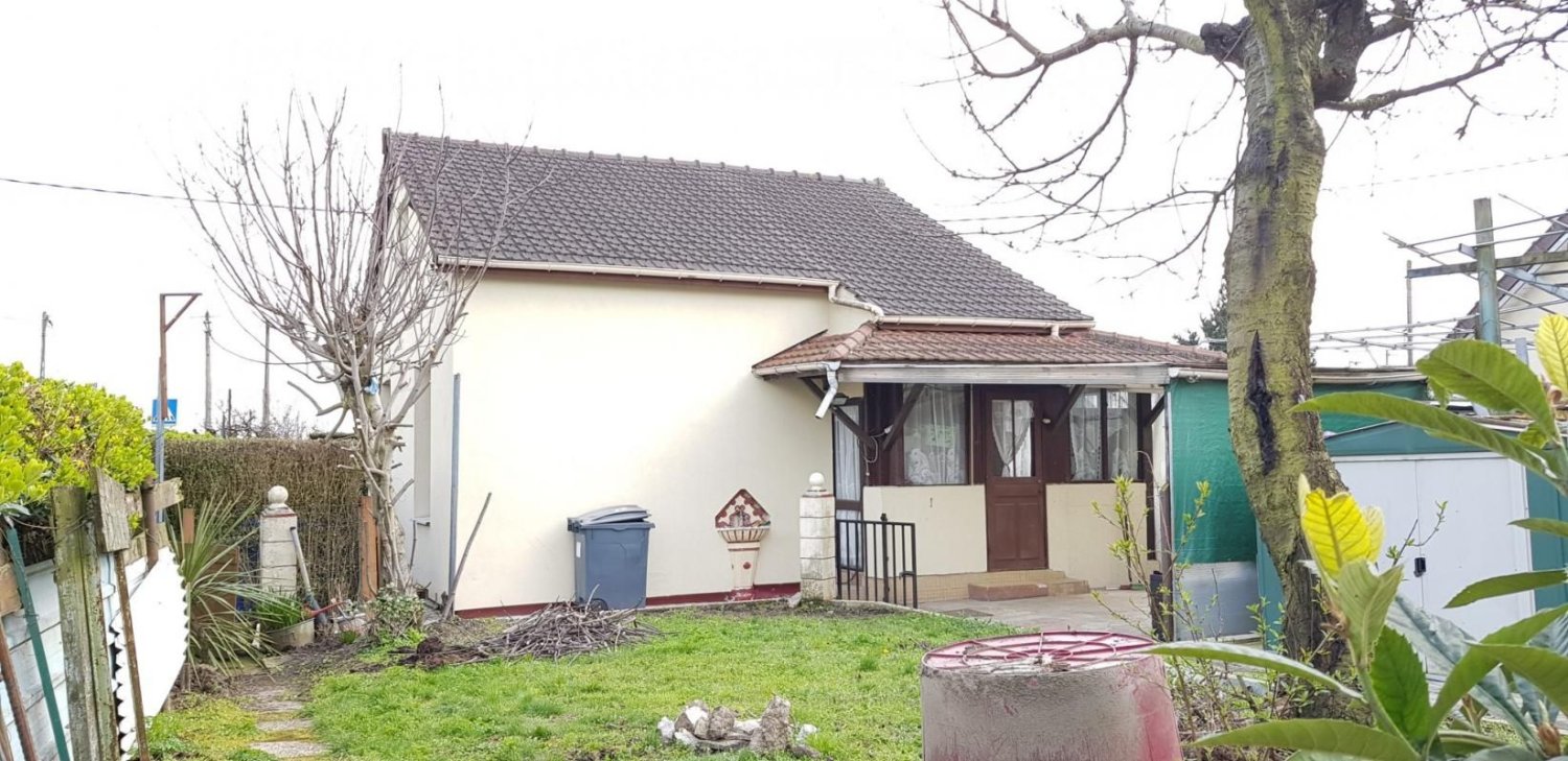 3 Schlafzimmer Haus in Goussainville, France, Nr. 188291