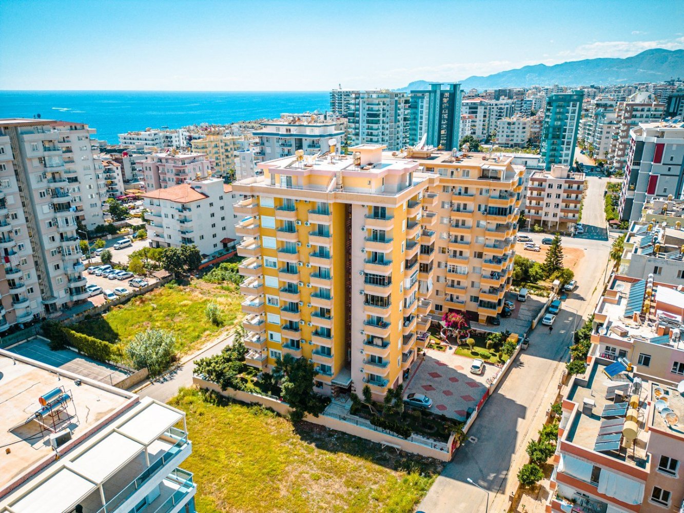 Apartamento 4+1 em Mahmutlar, Turkey N.º 13621