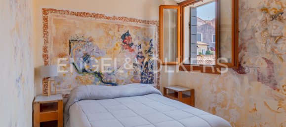 2 bedrooms Apartment in Venice, Italy No. 103897 2