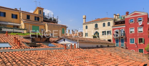 2 bedrooms Apartment in Venice, Italy No. 103897 18