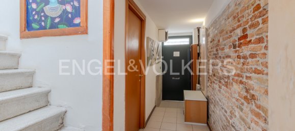 2 bedrooms Apartment in Venice, Italy No. 103897 10