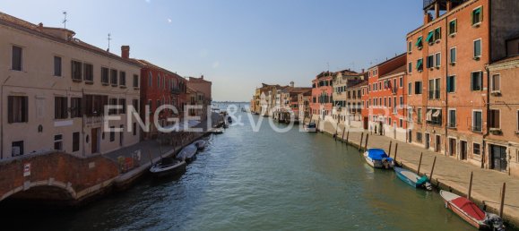 2 bedrooms Apartment in Venice, Italy No. 103897 7