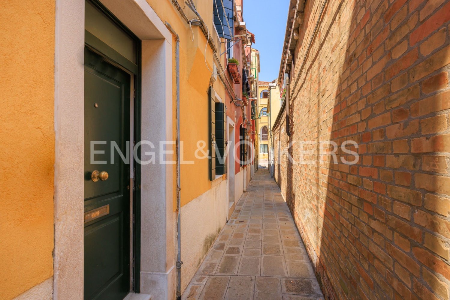 2 bedrooms Apartment in Venice, Italy No. 103897