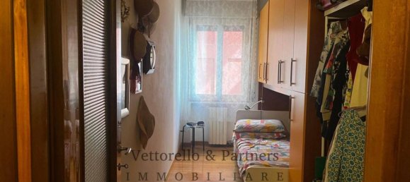 2 bedrooms Apartment in Treviso, Italy No. 275207 9