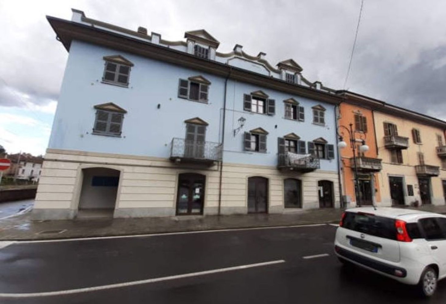 3 bedrooms Apartment in Nizza Monferrato, Italy No. 384100