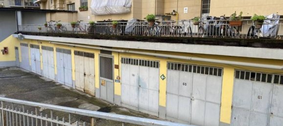 3 rooms Apartment in Turin, Italy No. 272855 16