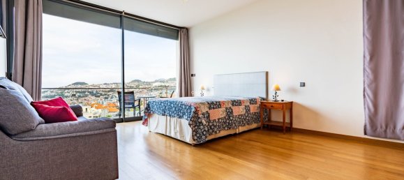 Villa de 3 dormitorios en Funchal, Portugal No. 139992 20