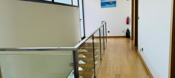 Villa de 3 dormitorios en Funchal, Portugal No. 139992 32