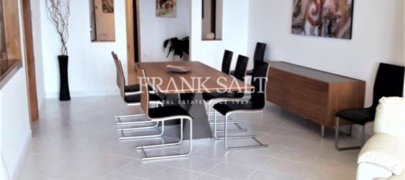 3 bedrooms Apartment in Saint Julian's, Malta No. 3309 5