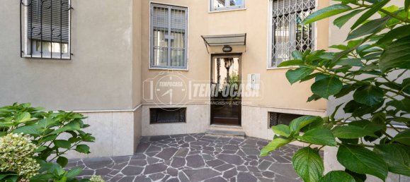 2 rooms Apartment in Milan, Italy No. 274433 17