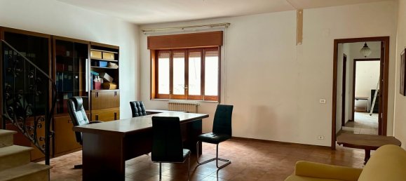 5 rooms House in Barcellona Pozzo di Gotto, Italy No. 140240 2