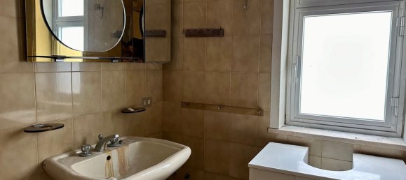 5 rooms House in Barcellona Pozzo di Gotto, Italy No. 140240 8