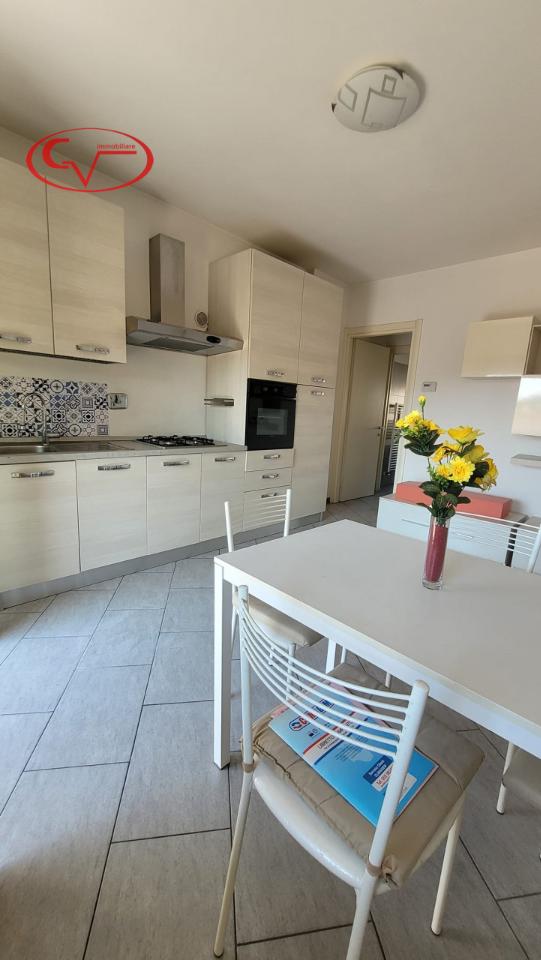 Apartamento de 2 habitaciónes en Montevarchi, Italy No. 232872