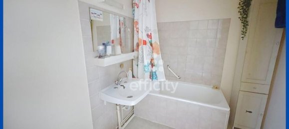 Apartamento de 2 dormitorios en Le Rheu, France No. 315454 9