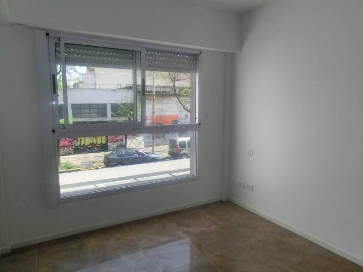 Studio in Buenos Aires, Argentina No. 87604