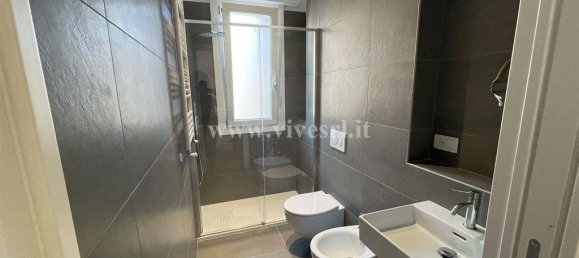 1 bedroom Apartment in Milan, Italy No. 379845 10