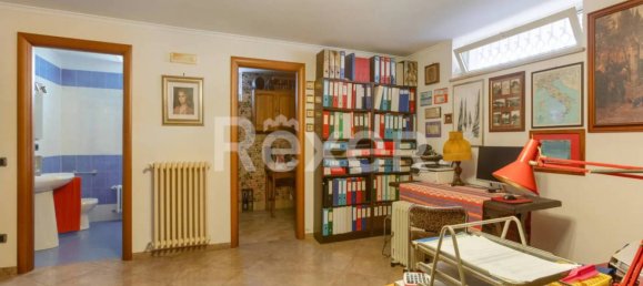 Villa de 6 dormitorios en Anzio, Italy No. 294686 45