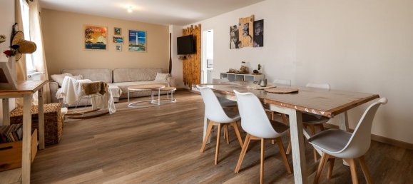 4 bedrooms House in Manche, France No. 357162 2