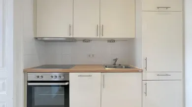 2 rooms Apartment in Simmering, Austria No. 246737