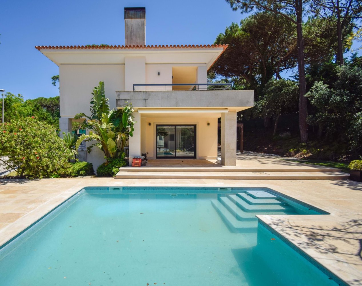 5 bedrooms Villa in Cascais, Portugal No. 172831