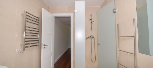 5 bedrooms Villa in Cascais, Portugal No. 172831 16