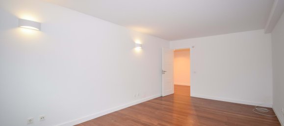 5 bedrooms Villa in Cascais, Portugal No. 172831 3