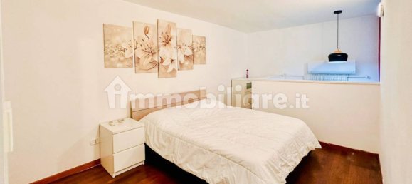 2 Schlafzimmer Wohnung in Naples, Italy, Nr. 357673 5