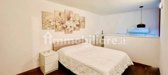 2 Schlafzimmer Wohnung in Naples, Italy, Nr. 357673 8