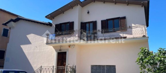 5 bedrooms House in Cerreto di Spoleto, Italy No. 161145 7