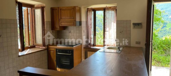 5 bedrooms House in Cerreto di Spoleto, Italy No. 161145 32