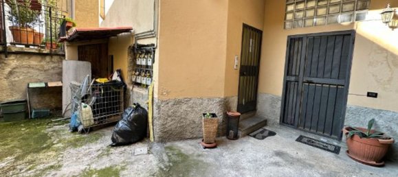 3 rooms Apartment in Veduggio con Colzano, Italy No. 272839 8