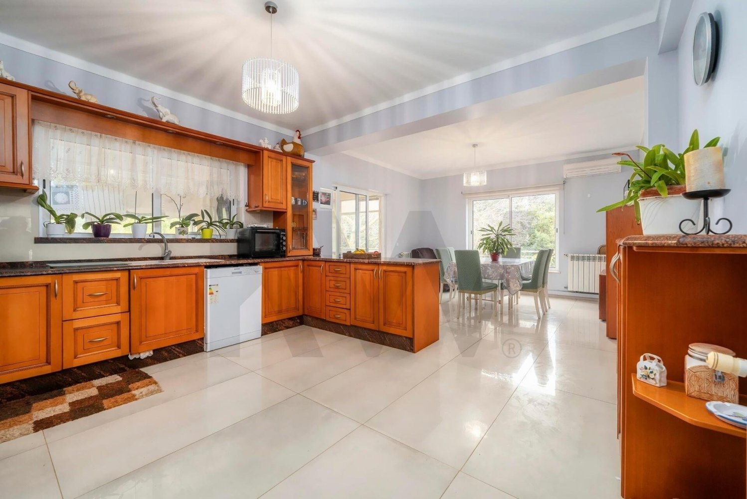 4 chambres Maison de ville à Faro, Portugal No. 103387