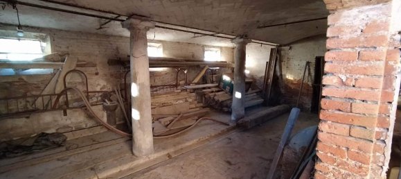 5 rooms House in Poviglio, Italy No. 151190 7