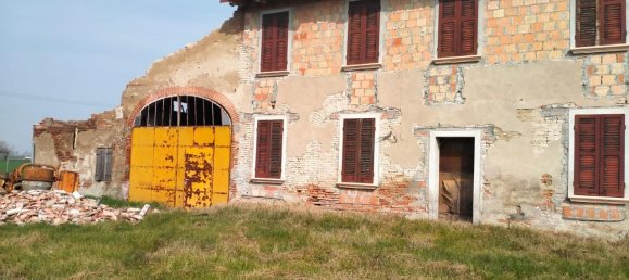 5 rooms House in Poviglio, Italy No. 151190 2