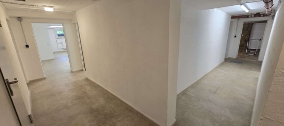 Здание с 21 комнатой в Ойскирхен, Германия № 56601 32