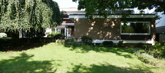 Здание с 21 комнатой в Ойскирхен, Германия № 56601 9