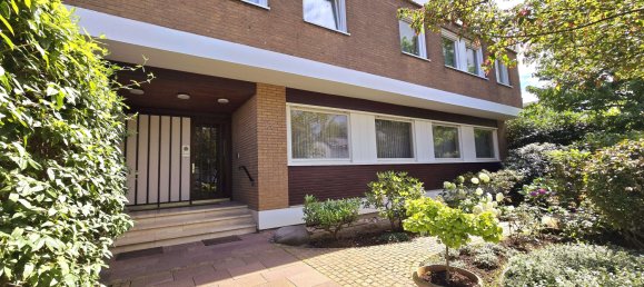 Здание с 21 комнатой в Ойскирхен, Германия № 56601 2